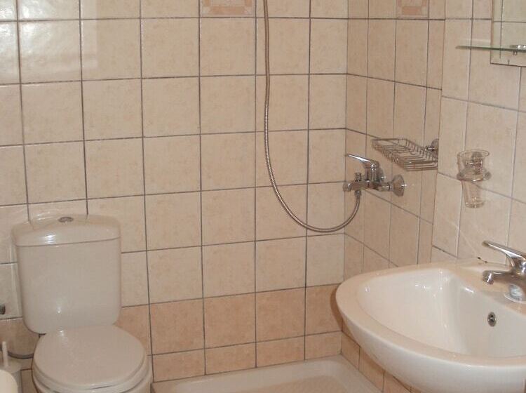 בית מלון כפרי Anna Studios