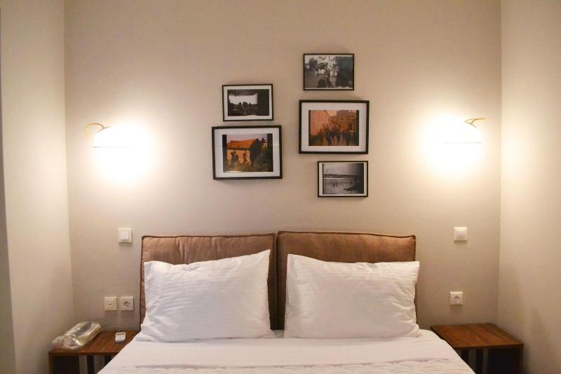 ホテル Athens Iris