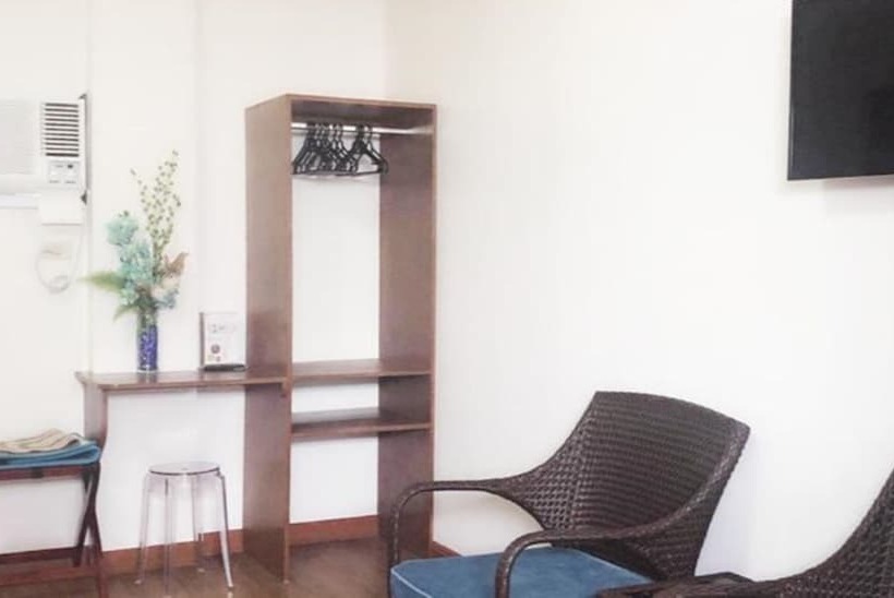 هتل Blue Waters Inn Coron Palawan