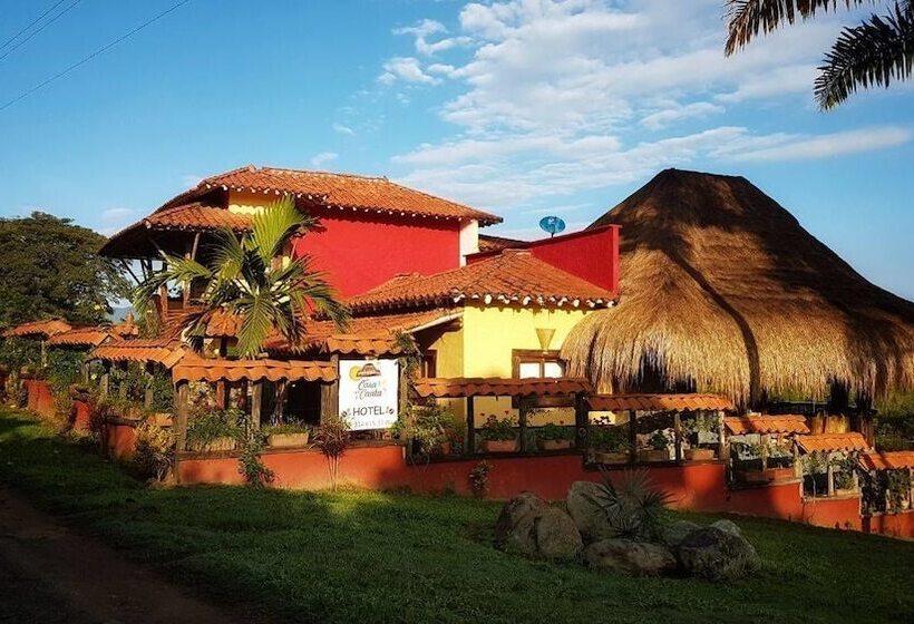 هتل Boutique La Casa Que Canta