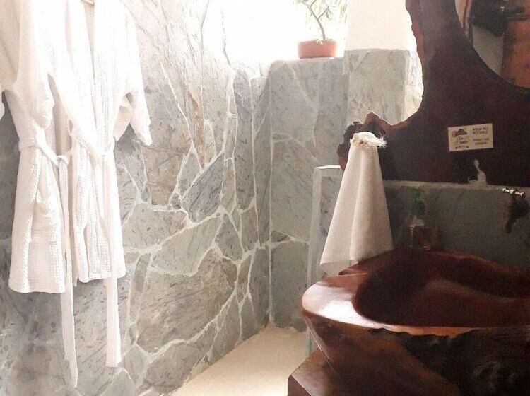 هتل Boutique La Casa Que Canta