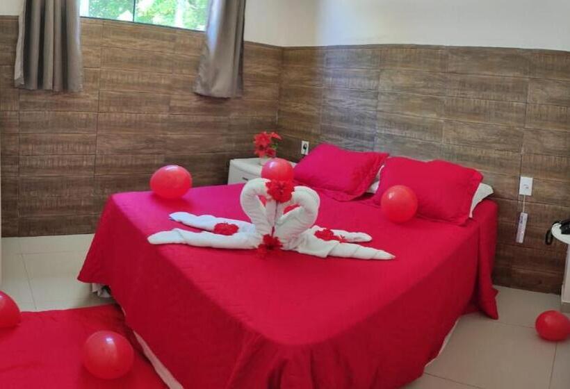 Отель Cabanos Suites