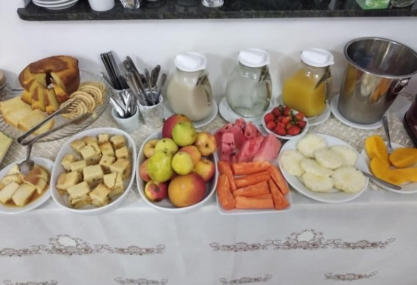 Отель Cabanos Suites