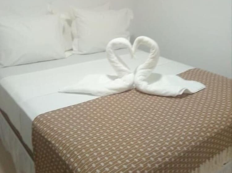 Отель Cabanos Suites