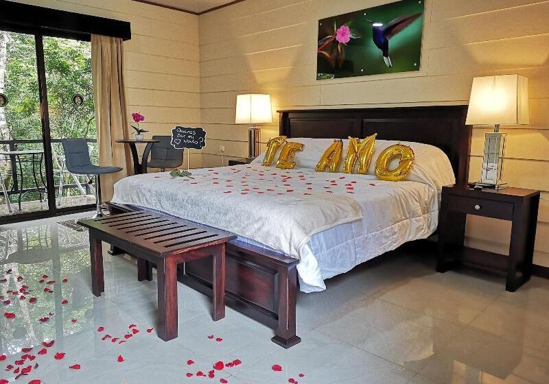 בית מלון כפרי Calathea Lodge Monteverde