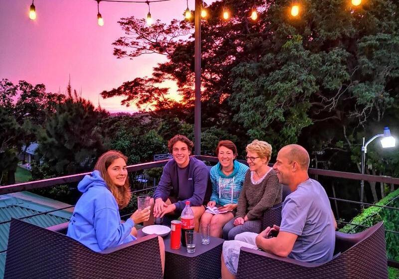 בית מלון כפרי Calathea Lodge Monteverde