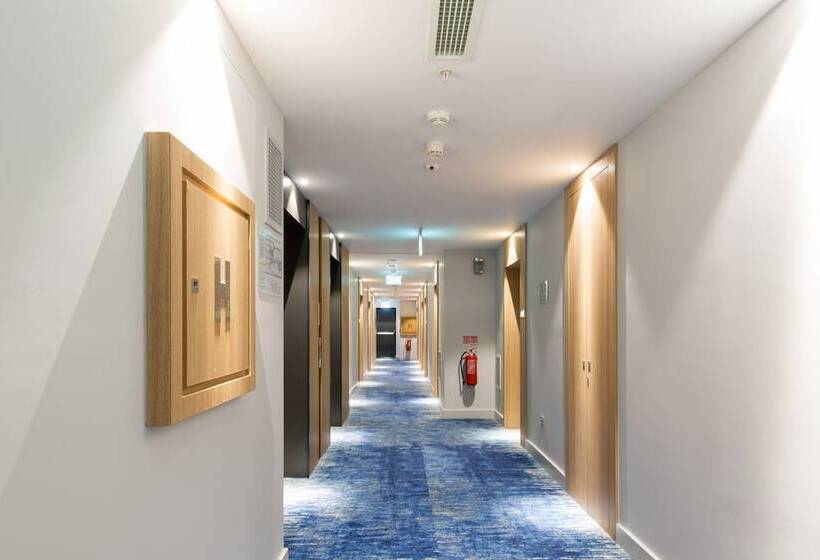 هتل Courtyard By Marriott Banja Luka