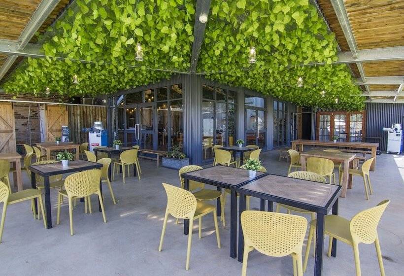 هتل Dubbo Rhino Lodge