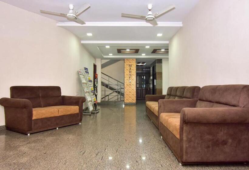 Отель Dwaraka Inn