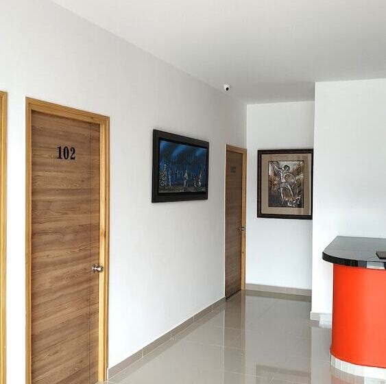 בית מלון כפרי El Cielo