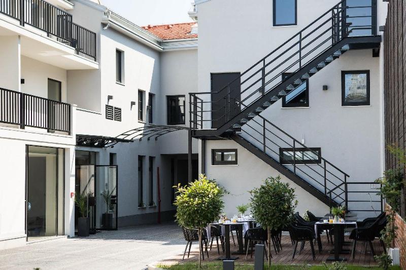 فندق Florian&godler