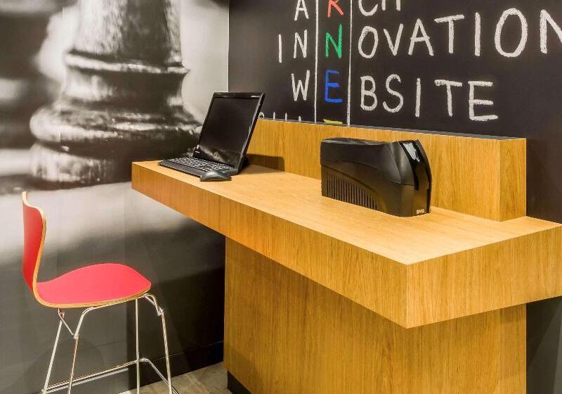 Отель Ibis Americana