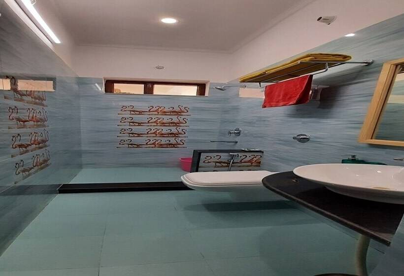 فندق Ibishouse Farm Stay