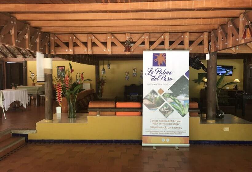 ホテル La Palma Del Paso