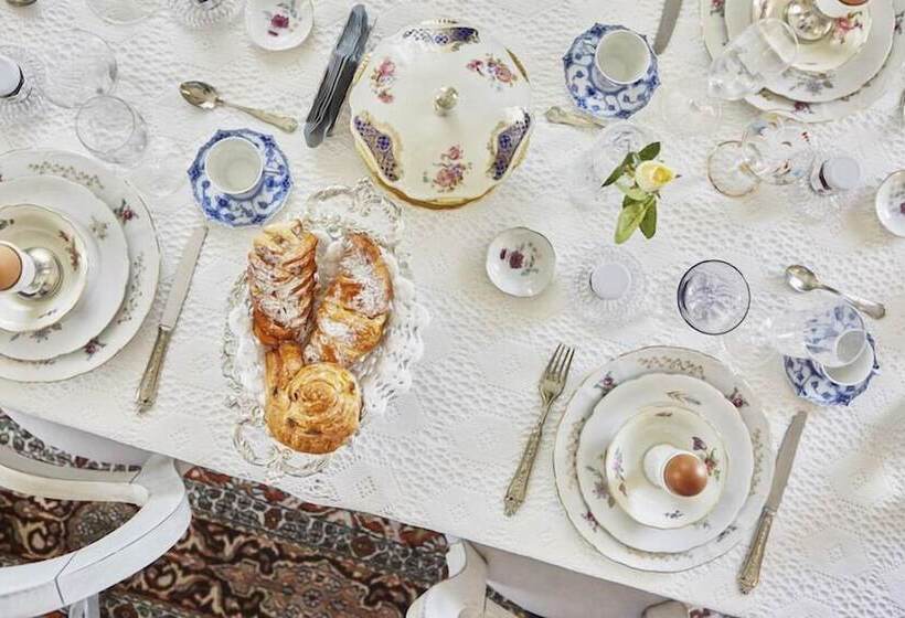 Отель La Zarabba Boutique