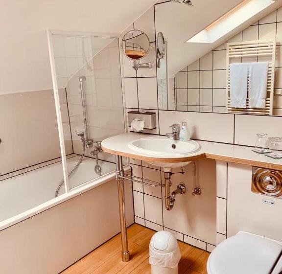 ホテル Landhaus Kürrenberg