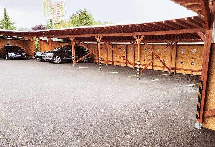 ホテル Landhaus Kürrenberg