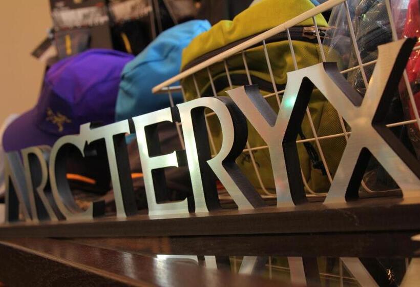 فندق Lodge Clubman