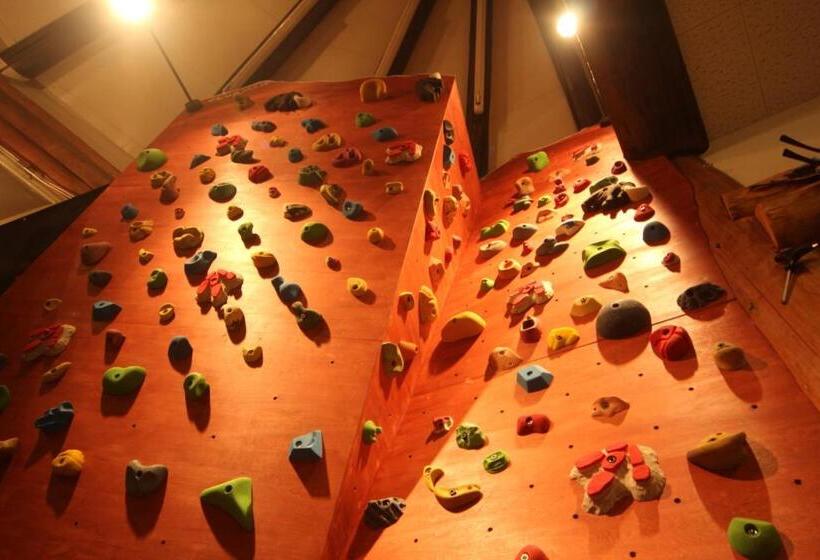 فندق Lodge Clubman