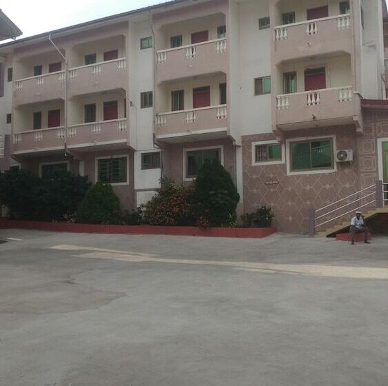 בית מלון כפרי Nasco