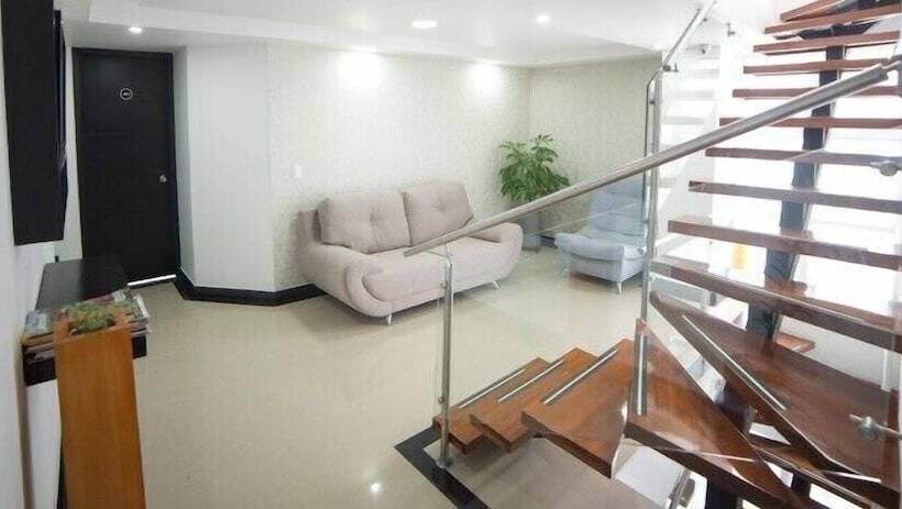 בית מלון כפרי Olaya Plaza