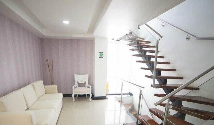 בית מלון כפרי Olaya Plaza