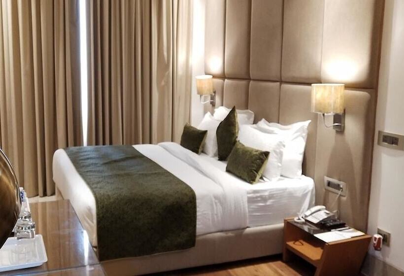 בית מלון כפרי Orchid Blu