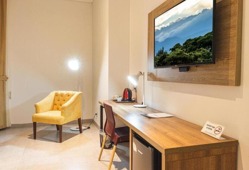 酒店 Pance 122 Wellness Spa