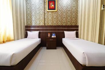 هتل Ray Inn