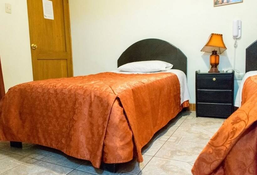 בית מלון כפרי Refugio Ecológico Inn