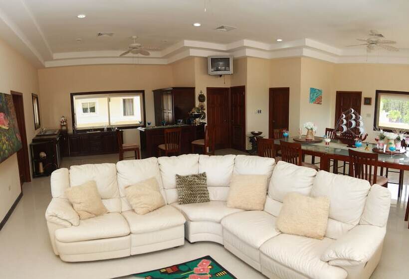 ホテル Seaside Chateau Resort