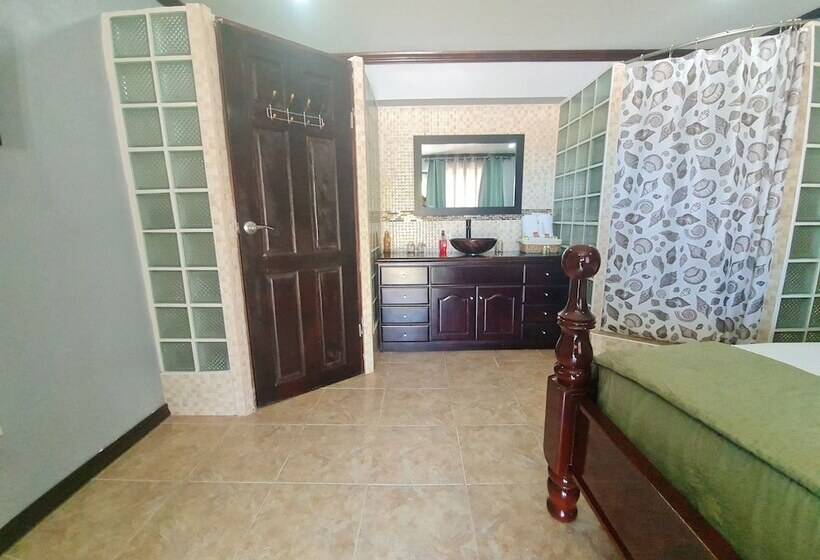 ホテル Seaside Chateau Resort