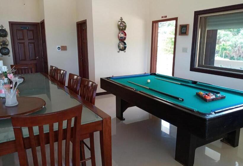 ホテル Seaside Chateau Resort