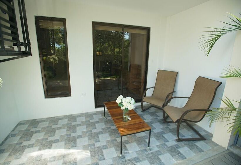 هتل Segara Residencias