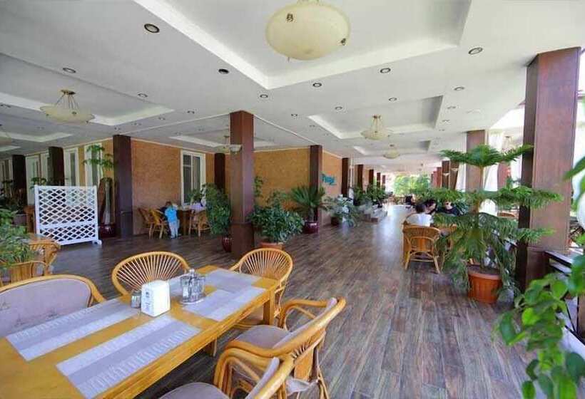 هتل Talisman Village