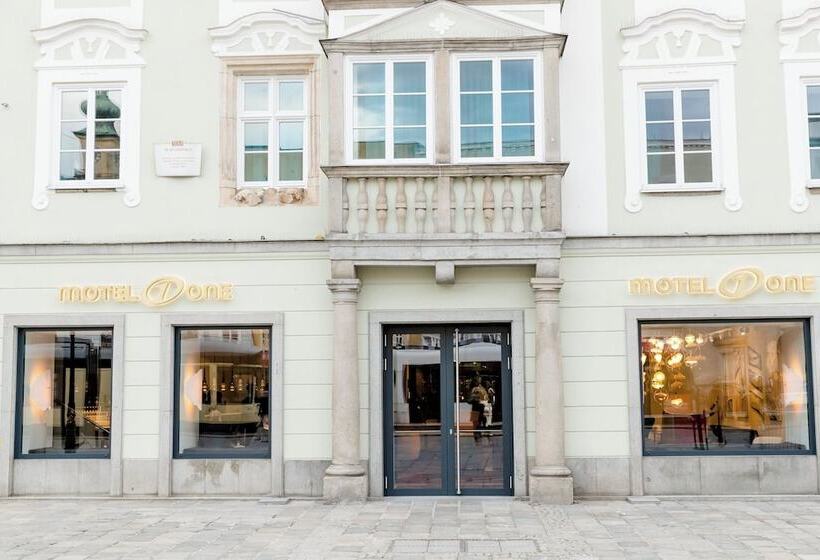 Motel One Linz Hauptplatz