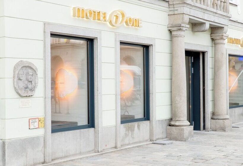 Motel One Linz Hauptplatz