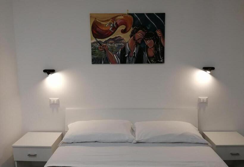 Opera Boutique Rooms