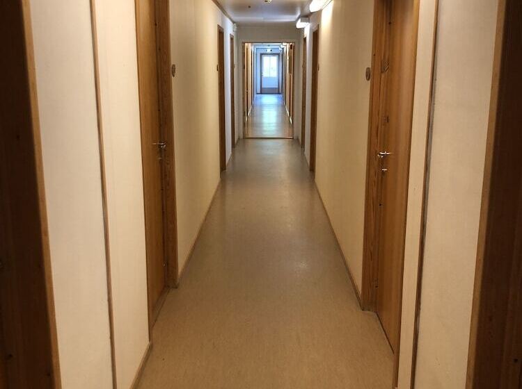 Пансион Dovreskogen Gjestegård As