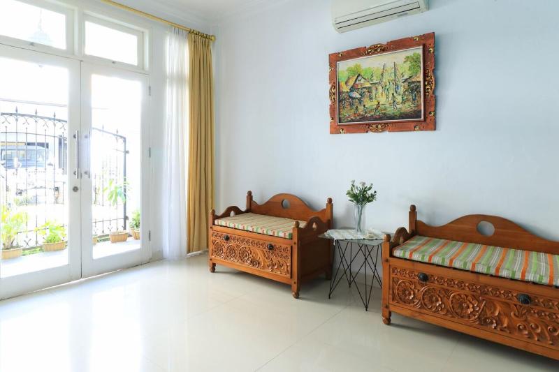 بنسيون Ge Jacmart Homestay Makassar
