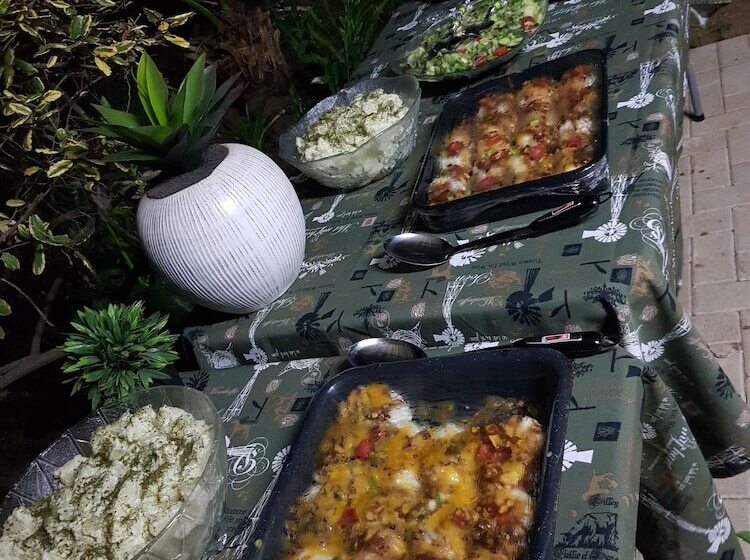 פנסיון Gemstone Guest House