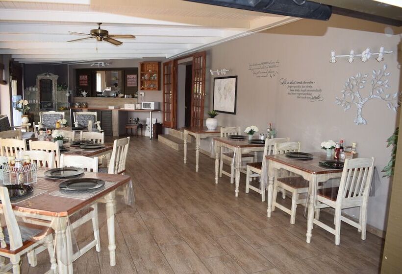 פנסיון Gemstone Guest House