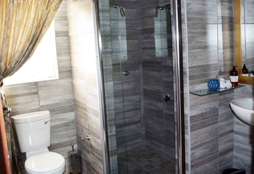 פנסיון Gemstone Guest House