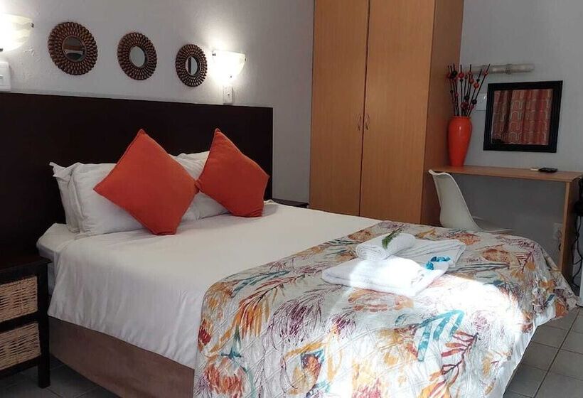 פנסיון Gemstone Guest House