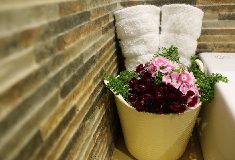 Пансион Georgia Old Town Apartments