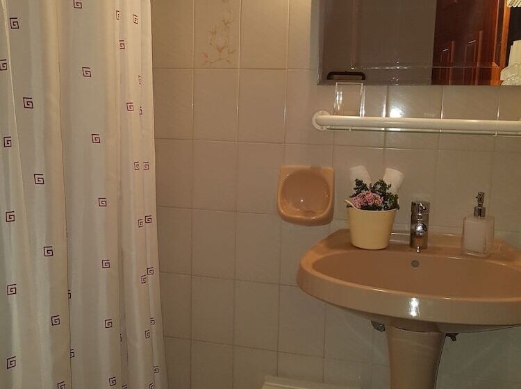 Пансион Georgia Old Town Apartments