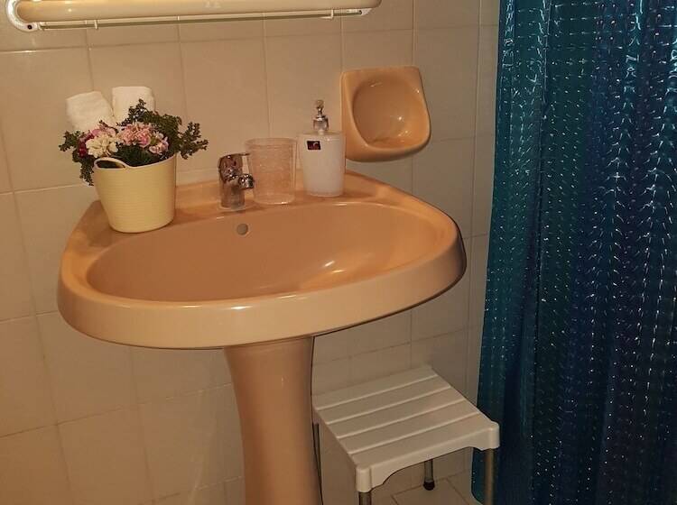 Пансион Georgia Old Town Apartments