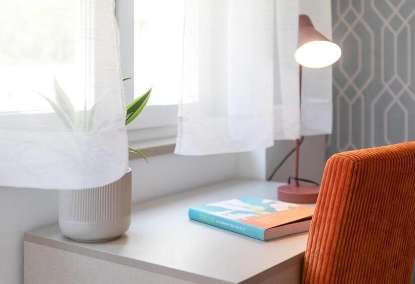 ペンション La Preziosa Rooms