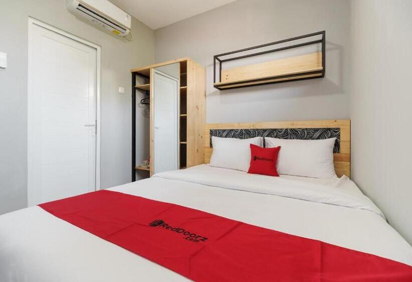 膳宿费 Reddoorz Near Plaza Atrium Senen