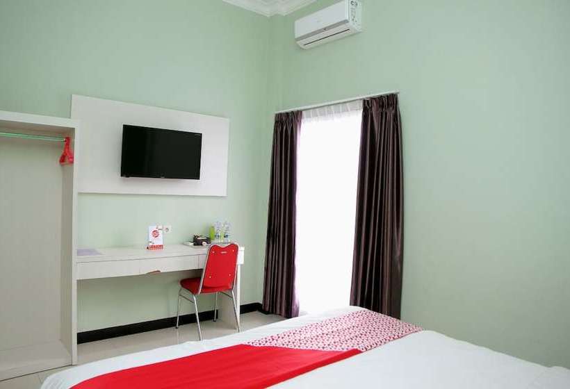 Purple Hotel By Oyo Rooms